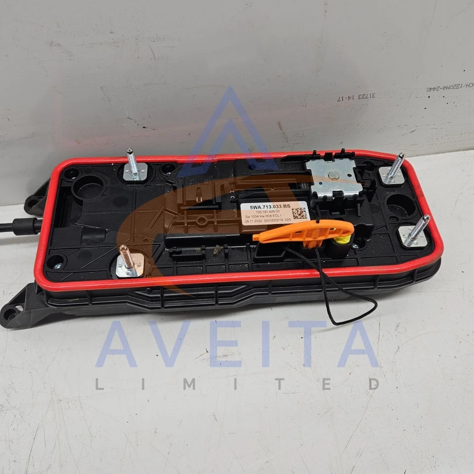 VW Caddy 2023 MK5 Auto Gear Selector Mechanism With Cable 5WA713033BS - Image 2 of 4