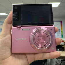 Samsung MV800 Black 16.1MP Compact Camera w/Flip-Out Touchscreen 5x Zoom