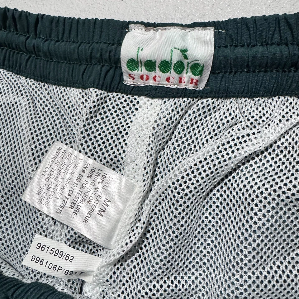 Pantalones de Pista de Fútbol Diadora Vintage Años 90 Forrados Nylon Retro Italia Foto 2 de 4