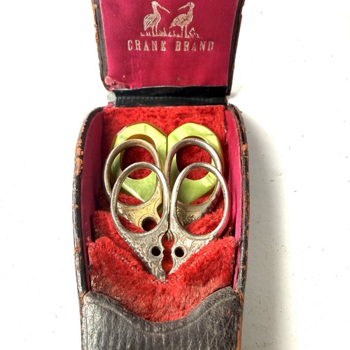 Victorian Leather Case & 3 Embroidery Needlepoint Scissors Germany