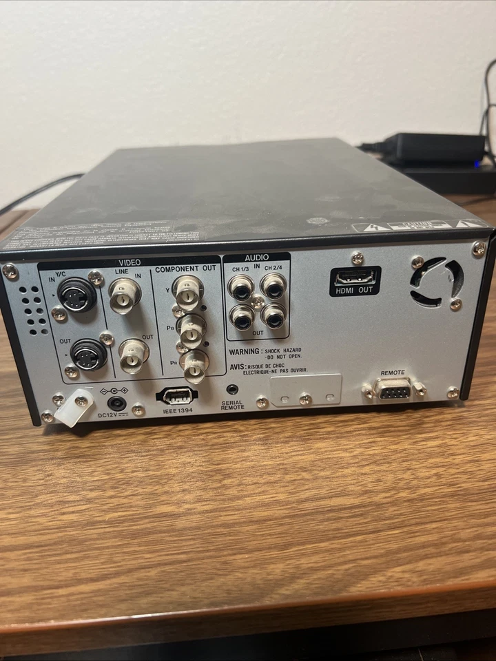 JVC BR-HD50U ProHD HDV, Mini DV HD Video Cassette Recorder NO POWER CORD - Image 3 of 3