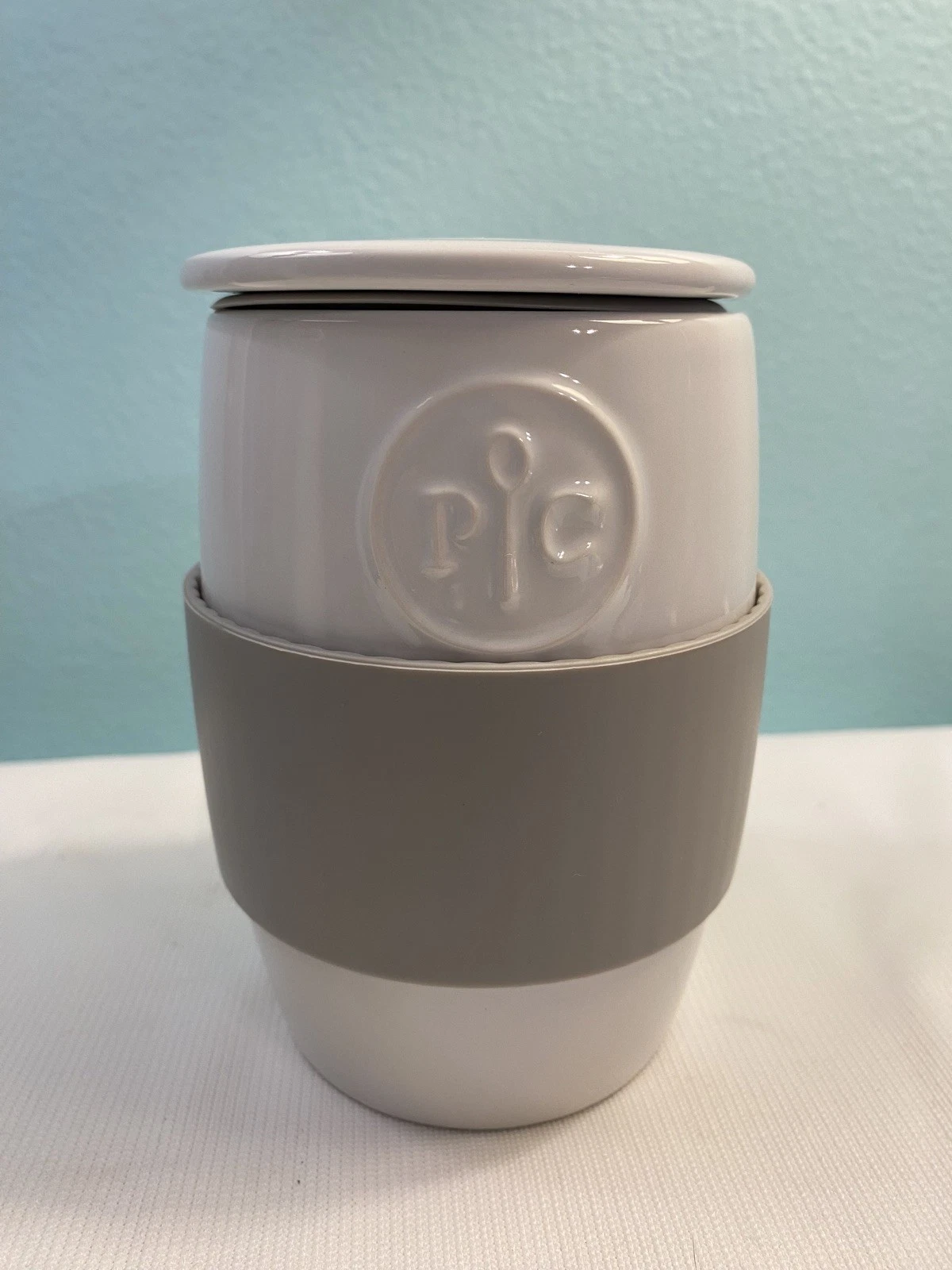 Pampered Chef Microwave Egg Cooker & Microwave Breakfast Sandwich Maker/Steamer