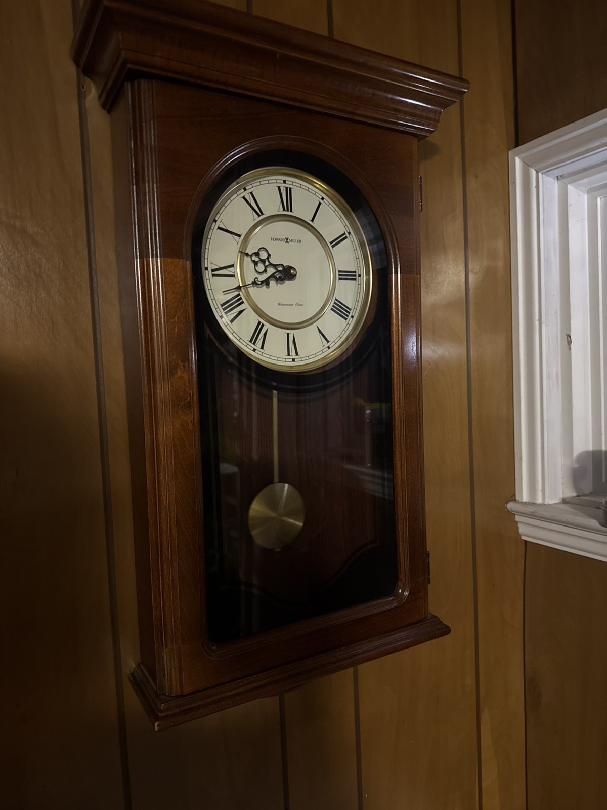 Howard Miller Chiming Pendulum Wall Clock Model #613 164 Excellent Condition