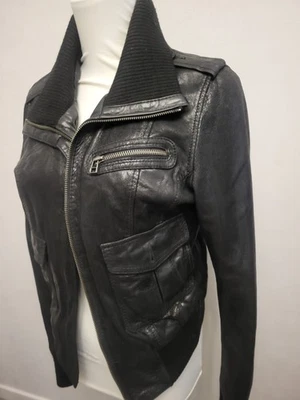 Schwarz Lederjacke / Bomberjacke Gr.36/S von Stradivarius - Bild 1 von 4