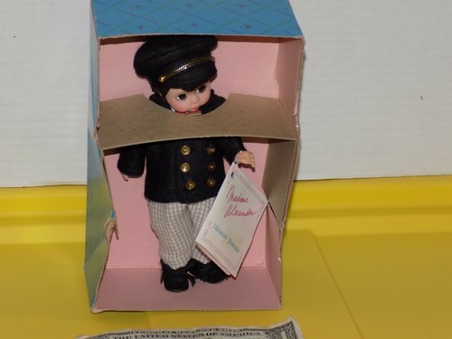 Madame Alexander Doll 8" LAURIE LITTLE MEN #410 in Box w/Tag - Picture 2 of 8