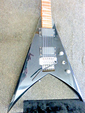 Jackson 1996 flying V w/ EMG's Jackson FloydRose tremolo rare
