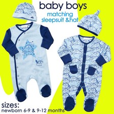 Newborn Baby Boys Sleepsuits and Hats Cars 2 Piece Outfits Babygrow 6-9 9-12 Mth