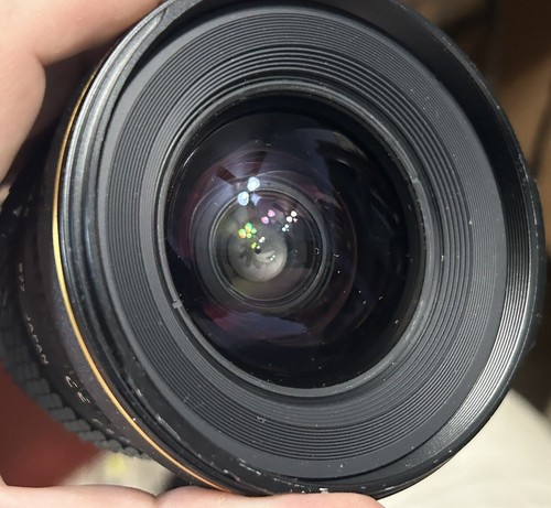 Tokina AT-X 20-35mm AF Zoom Lens for Minolta & Sony (?) w/ UV Filter, F & R Caps - Picture 2 of 6