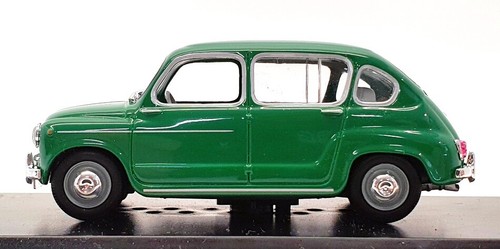 Solido escala 1/43 diecast 4572 - 1964 asiento 800 - verde - Imagen 3 de 5