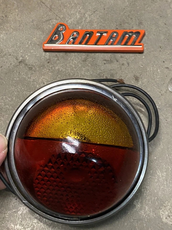 Conjunto de luz trasera de vidrio con lente American Bantam Austin 1938 1939 1940 1941 Foto 2 de 4