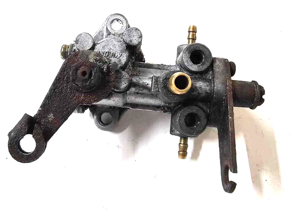 Bomba de aceite de motor original Polaris Trail Rmk 1999-2000 3085915 Foto 3 de 3