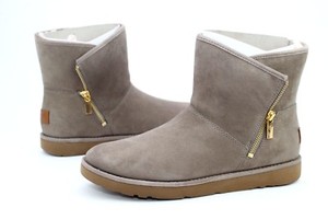 ugg boots sheepskin lining