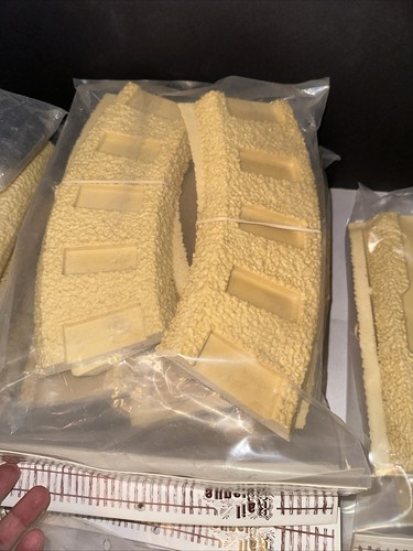 MODEL TRAIN ROADBED HUGE LOT of 3 1/2” WIDE BASE - MIXED NEW & OPEN * READ BELOW - Picture 7 of 16