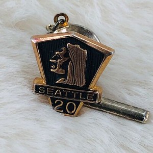 Vtg City of Seattle Employee 20 Year Service Award Lapel Pin Tie Tack