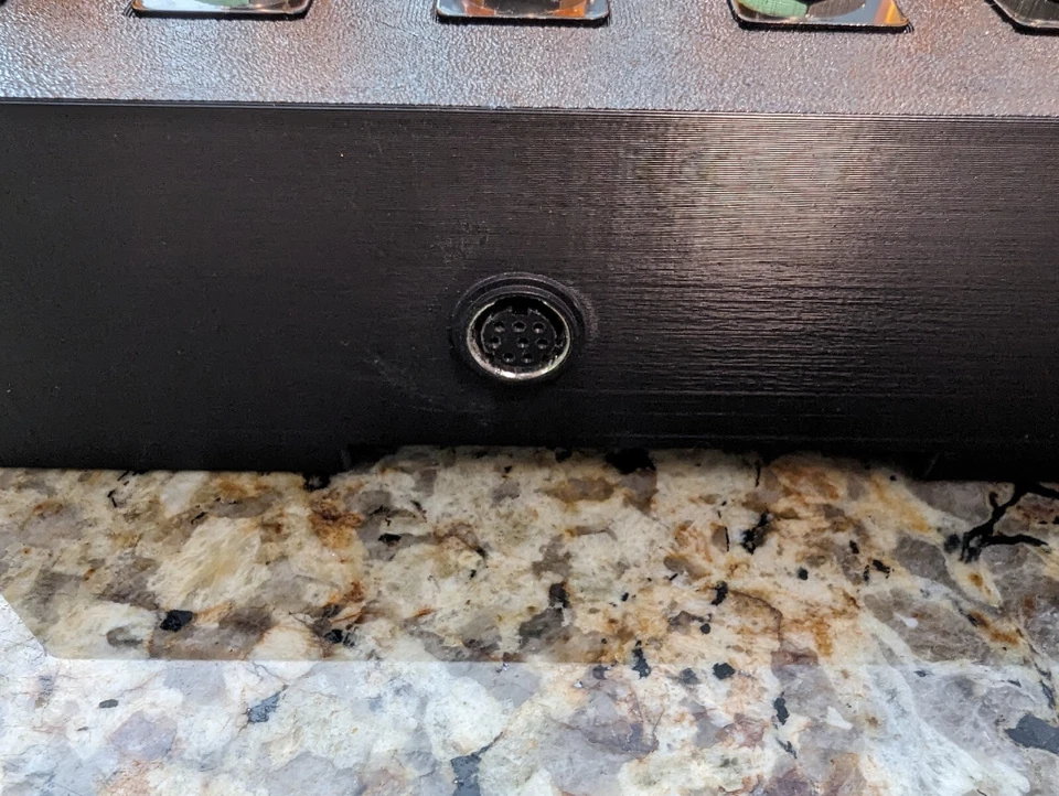 Customiz Breakout Box 5x Lighted Toggle Apex Neptune Emergency Button - Image 4 of 4