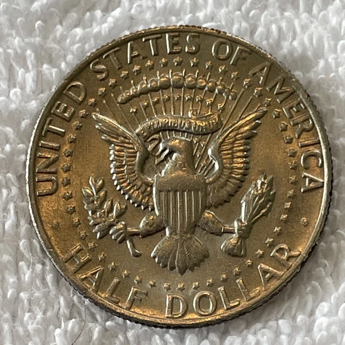 1982 P Kennedy Half Dollar 50c No / Weak FG Designer Initials Reverse Error