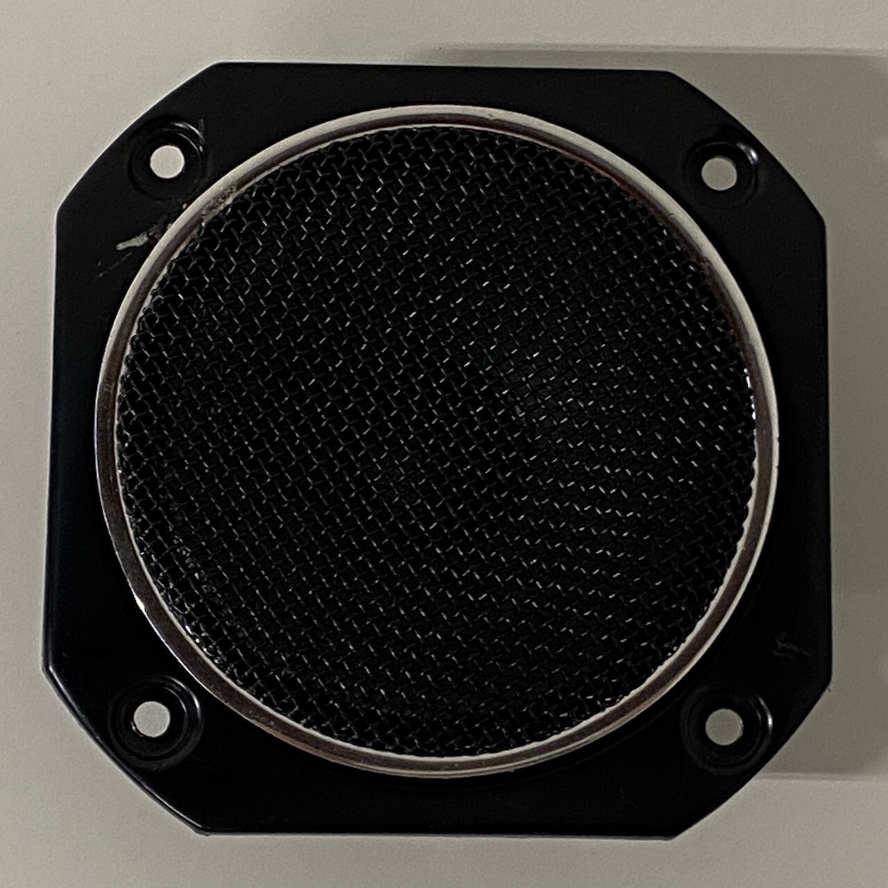 sharp tower speakers