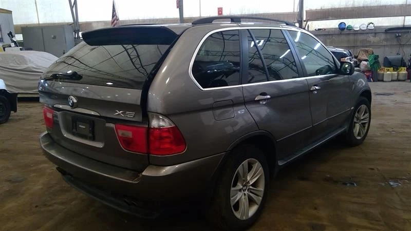 AC Compressor Fits 04-06 BMW X5 5262565 - Image 2 of 4