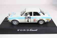 Scalextric Slot Car 1/32-Ford Escort RS 1600  ref#C2643  NEW