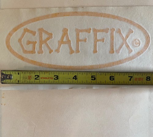 GRAFFIX Oval decal 8" Yellow