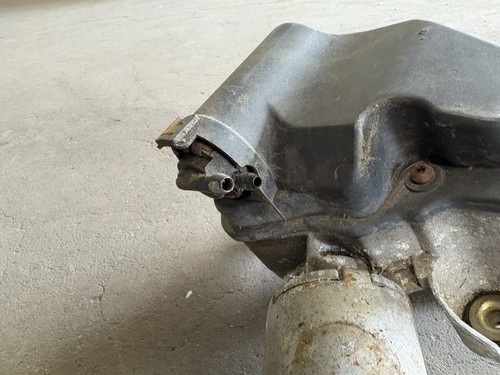 1984-88 Monte Carlo Cutlass Regal Windshield Wiper Motor - Picture 4 of 6