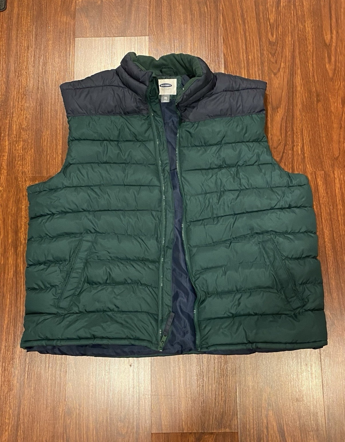 Old Navy Green Navy Puffer Vest Zip Pockets Stand Collar Men's 2XL