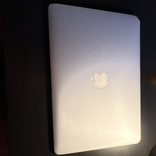 Apple MacBook Air 13-inch Silver Laptop, Built-in Webcam, Wi-Fi, Bluetooth