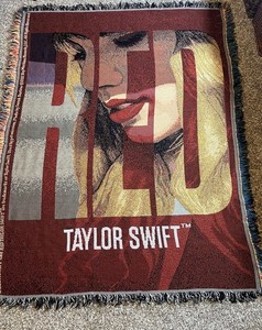 Taylor Swift Red Blanket | eBay Taylor Swift Red Blanket | eBay