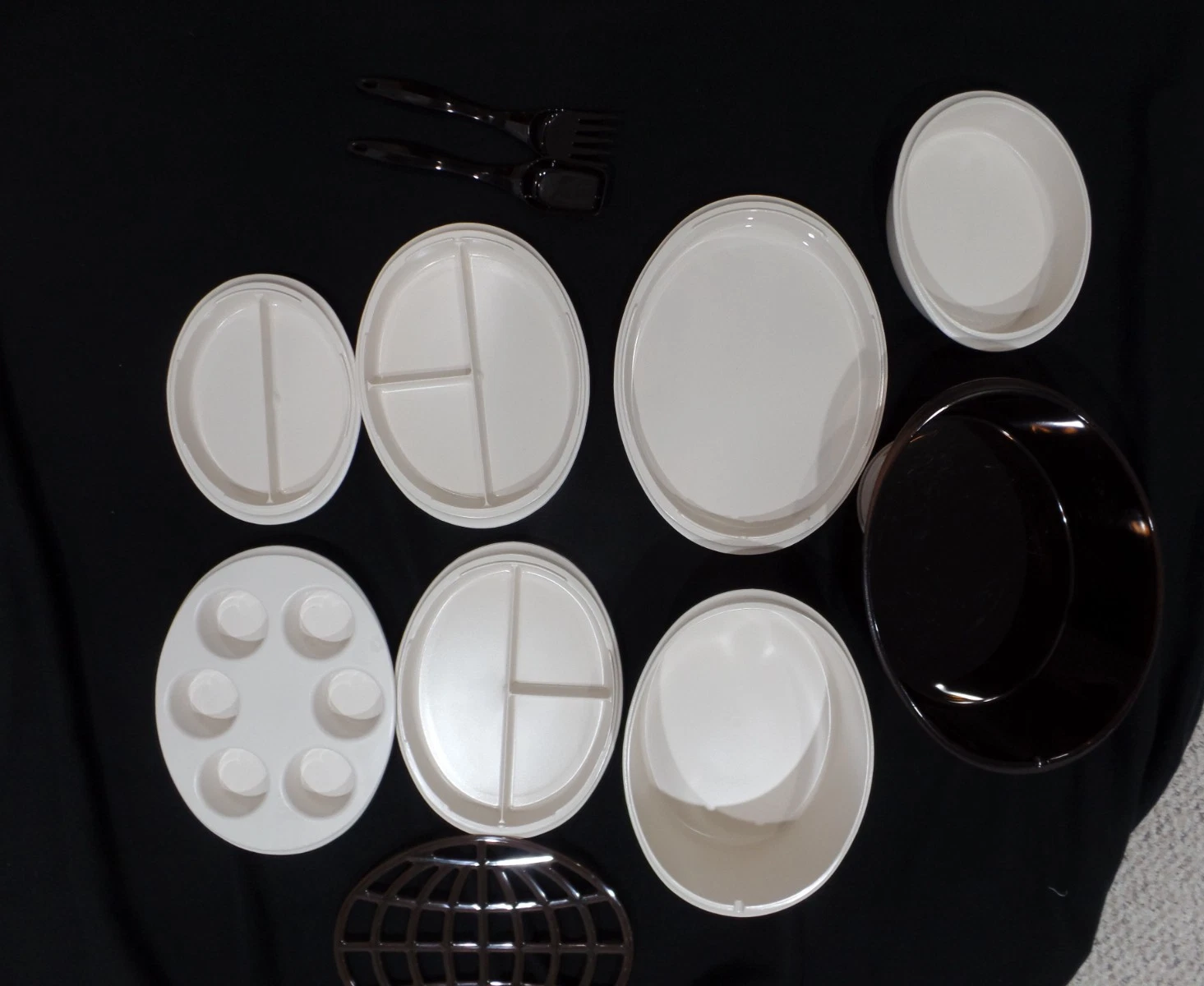 Vtg 11-Piece Amway Micro-Queen Cookware Set Microwave Roaster Muffin/Egg Oval