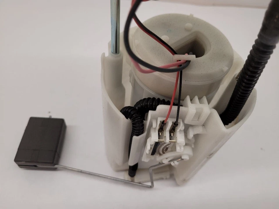 2015 - 2020 ACURA TLX Fuel Pump Assembly Tank Mounted 2.4L - Imagem 2 de 4