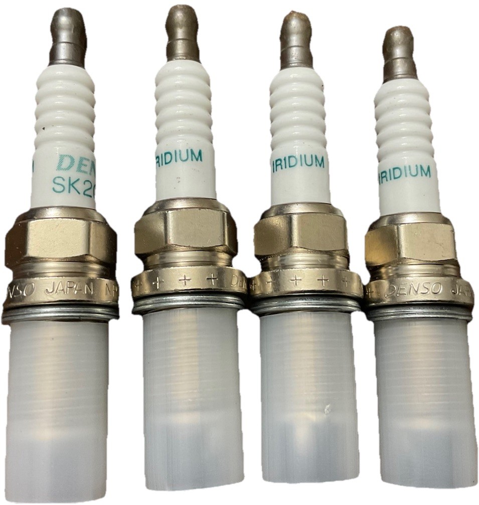 4PCS OEM 90919-01253 SC20HR11   DENSO Iridium Spark Plugs for TOYOTA SCION LEXUS