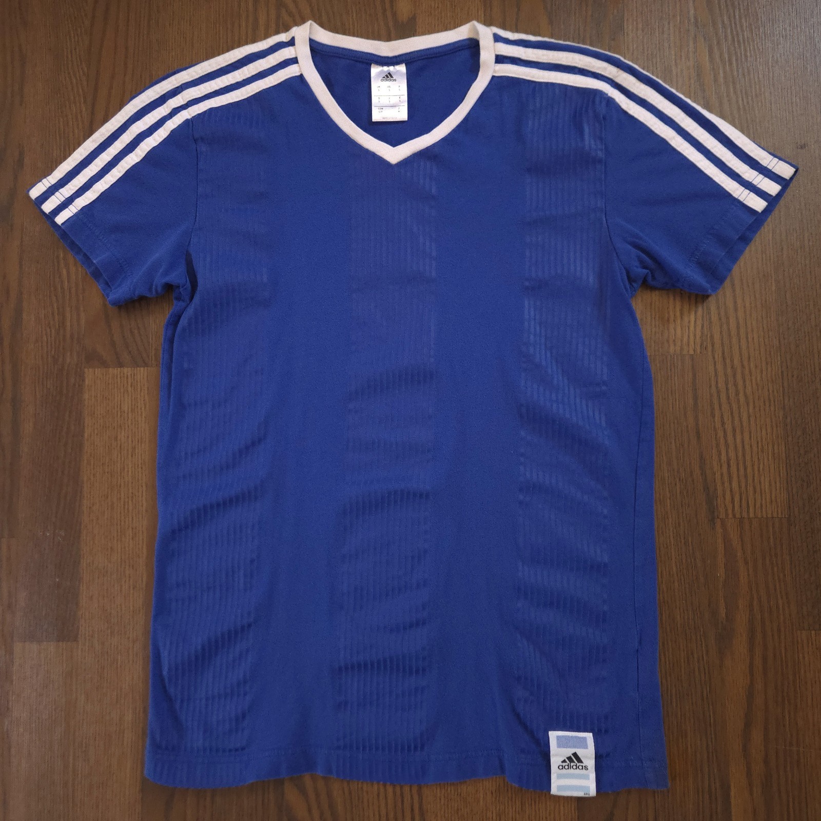 Y2K Adidas Argentina T-shirt jersey style soccer futbol team shirt - Adult Small