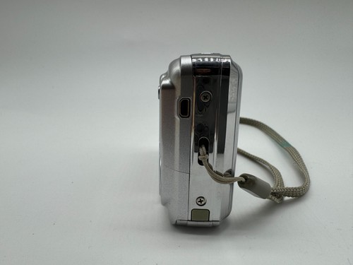 Fujifilm Finepix AX AX300 Digitalkamera Kompakt 14MP Silber 5x Optischer Zoom - Bild 6 von 11