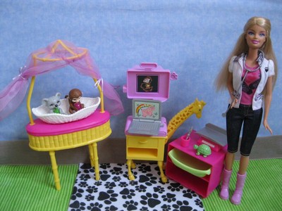 barbie vet clinic