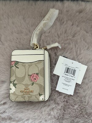 NWT Coach Zip Card Case In Signature Canvas With Floral Print