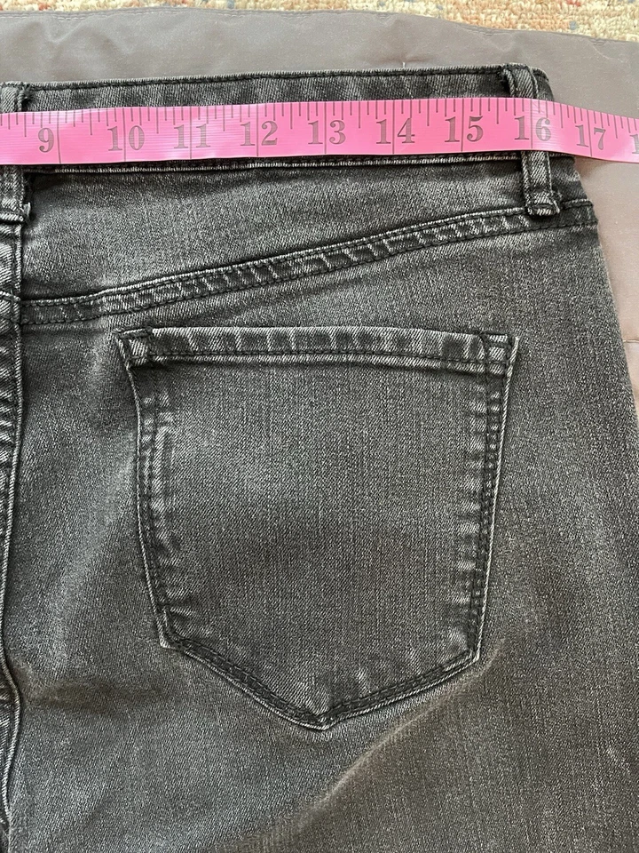 Pantalones de mezclilla MiracleBody Divine Missy talla 14 negros pierna ajustada Foto 4 de 4