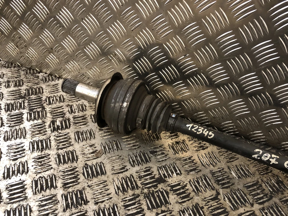 MERCEDES-BENZ E Coupe C207 e 250 CDI Rear Left Driveshaft Foto 2 de 4