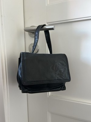 Loewe Tasche schwarz Leder Anagram