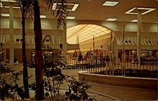 Greenbriar Mall Atlanta Georgia vintage postcard e424