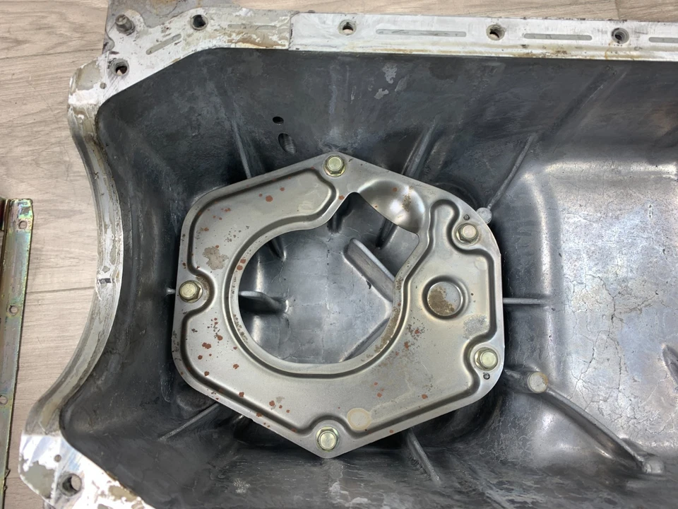 Оригинальная заслонка масляного поддона двигателя для Mazda Miata 1994-2000 годов выпуска 1,8 Mx5 94-00 - Изображение 4 из 4