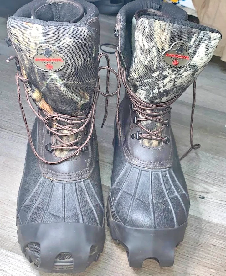 Winchester Realtree Camo Hunting Boots Mens Size 12 Thinsulate w/ Ice Spikes EUC - Image 3 of 4