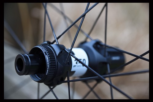 Disco DT 350 SP CL NUEVO CONSTRUIDO A MANO / Farsports Gravel 30 carbono / Sapim CX-Ray - Imagen 3 de 6