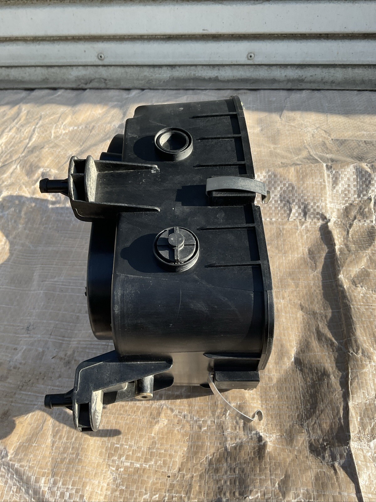 MASERATI QUATTROPORTE 3.0L LEFT AIR CLEANER FILTER BOX LOWER COVER OEM 14-21 26k