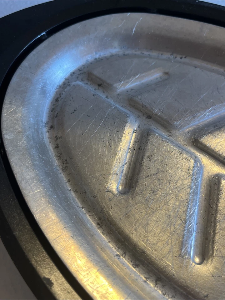 Nordic Ware 1 Platter With Holder. #310 Good Used Condition. 10” Plate. USA - Image 3 of 4