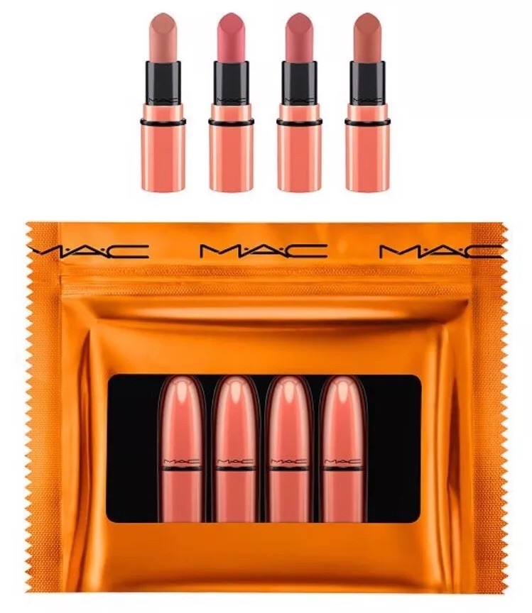 最終値下げMAC Shiny pretty things lip kit MAC Shiny Pretty Things 10-Piece Lip Kit on SALE | Saks OFF 5TH