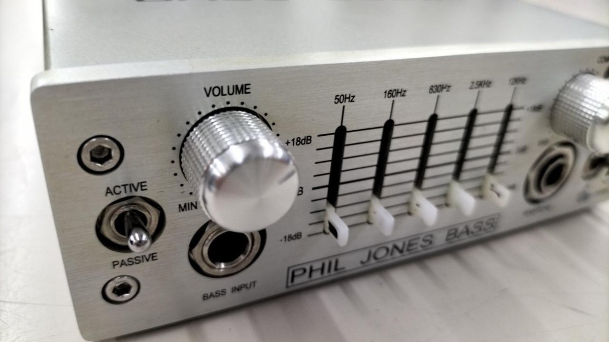 ベース PHILL JONES BASS PJB BASS BUDDY Amazon.co.jp: Phil Jones Bass (PJB) Bass Buddy ヘッドフォン