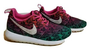 EUC NIKE ROSHE RUN US 7Y EUR 40 PALM TREE FLORAL 677784-602 GS PINK YOUTH |  eBay