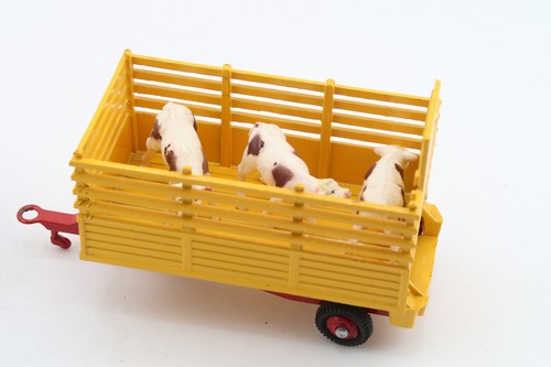 CORGI TOYS * MASSEY FERGUSON 165 & BEAST CARRIER * 1:43 - Bild 3 von 11
