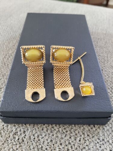 Vintage Swank Gold Tone Green / Yellow Stone Mesh Chain Wrap Cuff Links - Picture 1 of 4