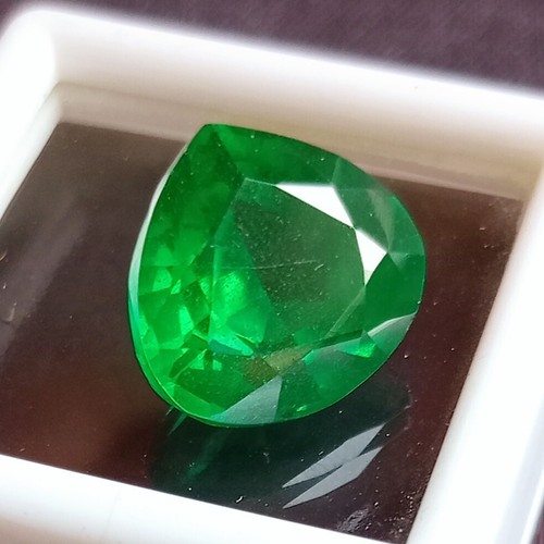 Green Color Tsavorite Garnet Pear Cut 10+ Ct Certified Loose Natural Gemstone - Picture 4 of 7